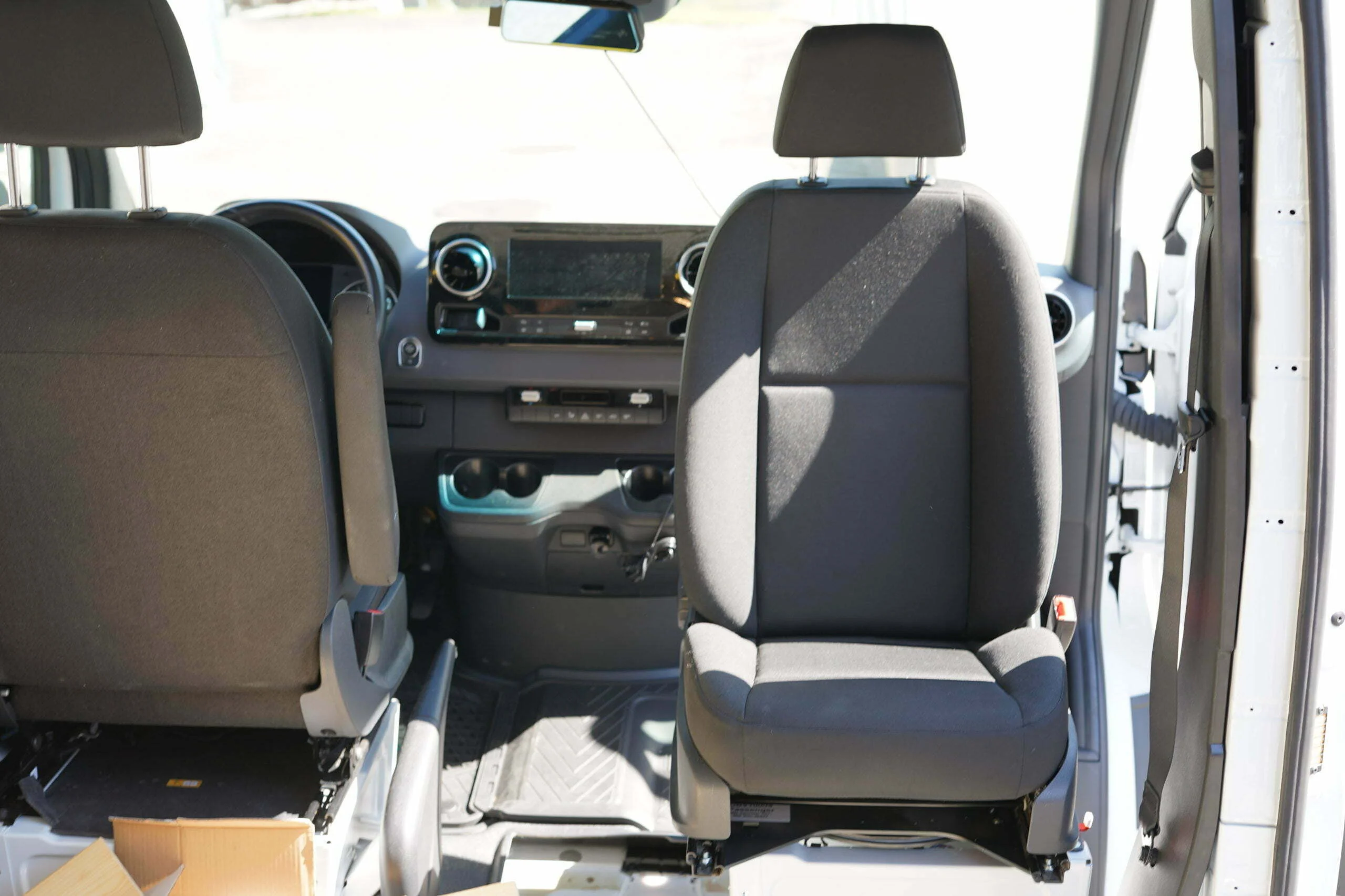 Beifahrersitz auf Doppelsitzbank - Seite 2 - Das Mercedes Sprinter
